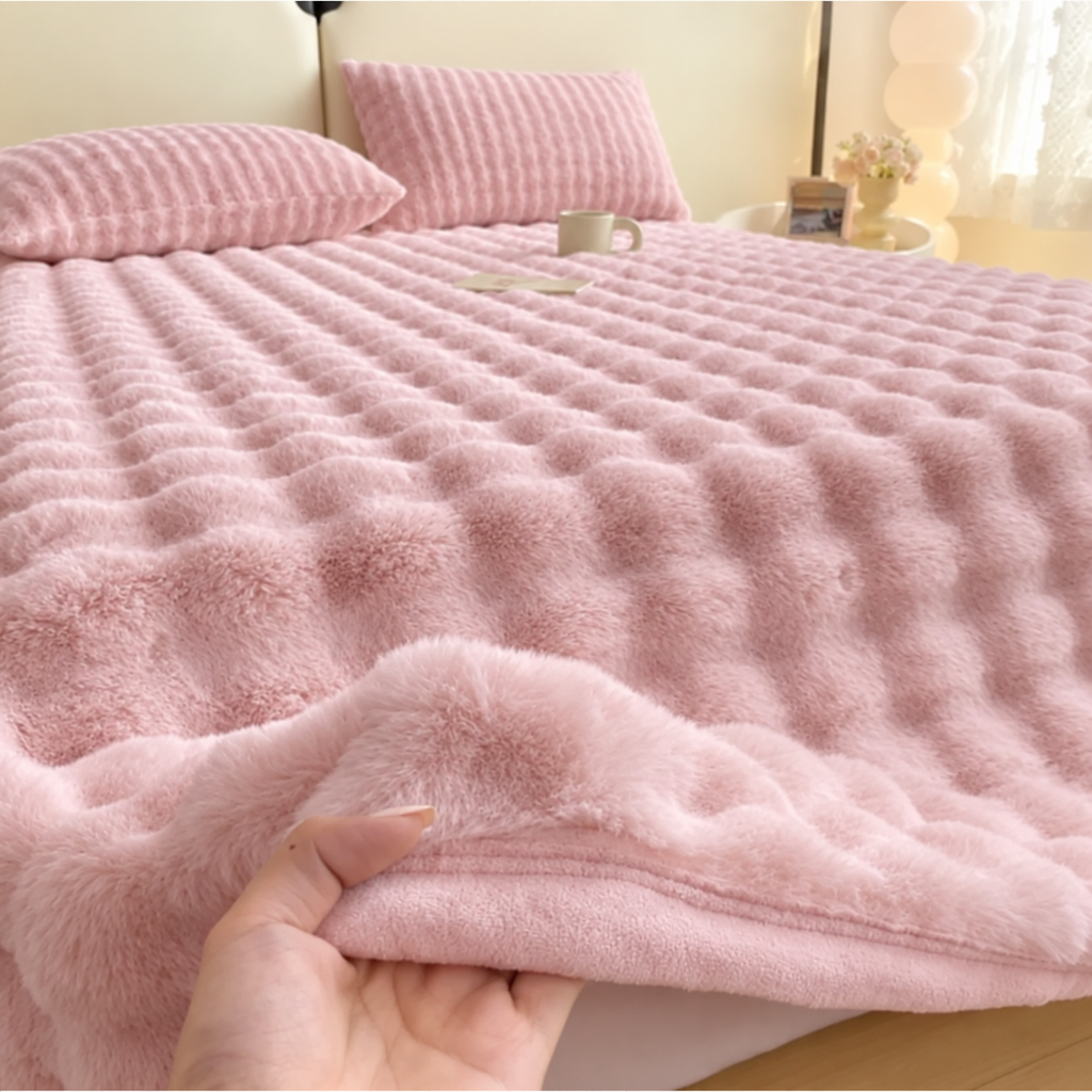 Velvet Bubble Milk Blanket