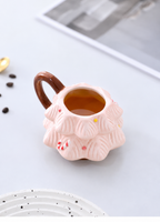 Ceramic Christmas Tree Mug With Lid 